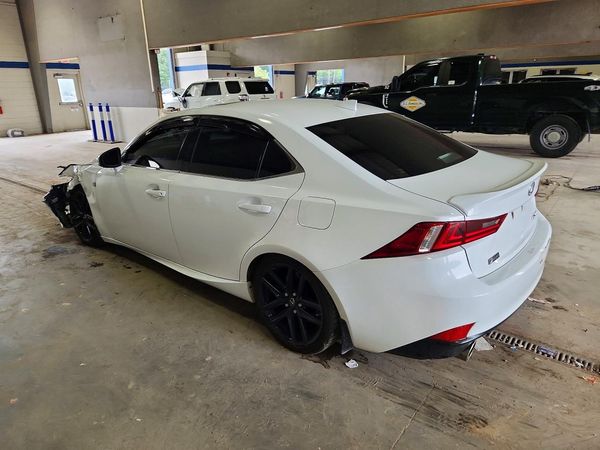 2016 LEXUS IS 200t