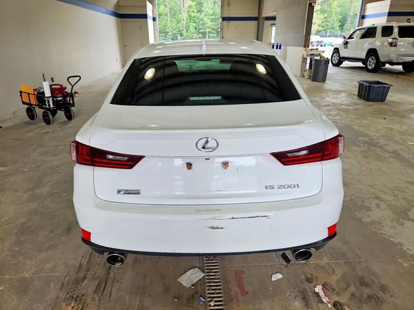 2016 LEXUS IS 200t