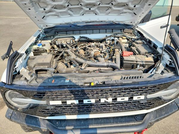 2023 FORD BRONCO — Engine bay