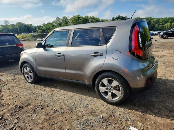 2017 KIA SOUL Base