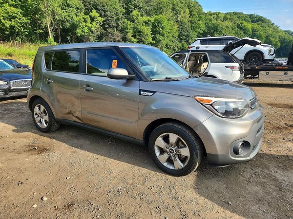 2017 KIA SOUL Base