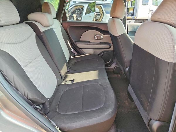 2017 KIA SOUL Base