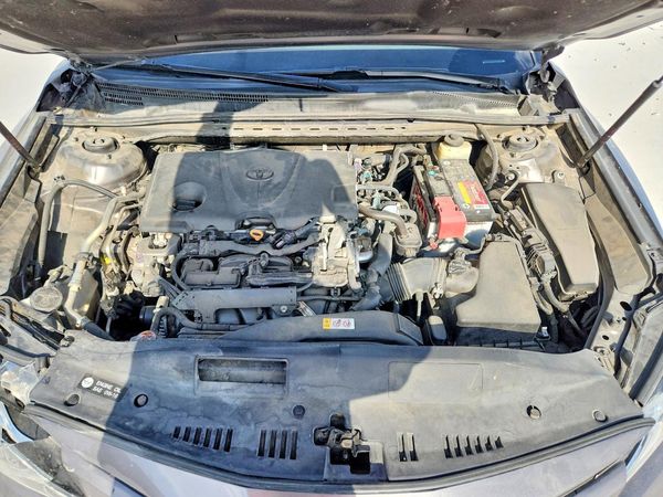 2018 TOYOTA CAMRY L/LE/SE/XLE — Engine bay