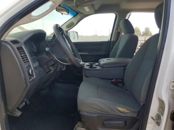 2013 RAM 1500 ST QUAD CAB 4X4