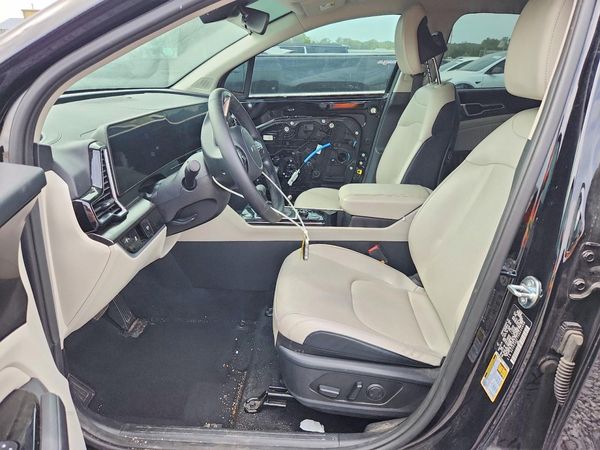 2025 KIA SPORTAGE