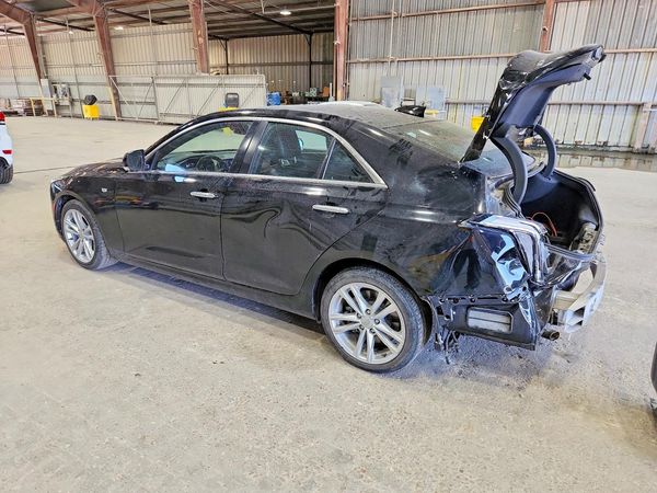 2023 CADILLAC CT4 Luxury+