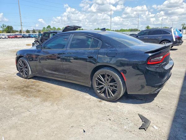 2018 DODGE CHARGER SXT Plus