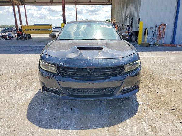 2018 DODGE CHARGER SXT Plus