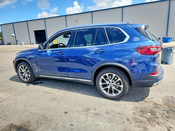 2022 BMW X5 xDrive40i