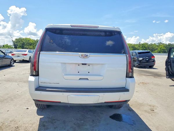2018 CADILLAC ESCALADE Premium Luxury