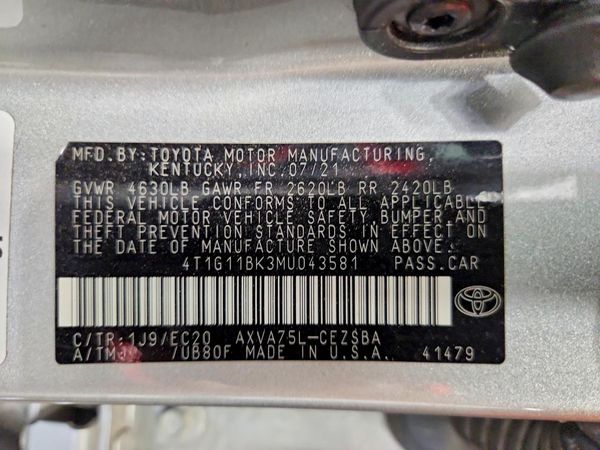 2021 TOYOTA CAMRY SE
