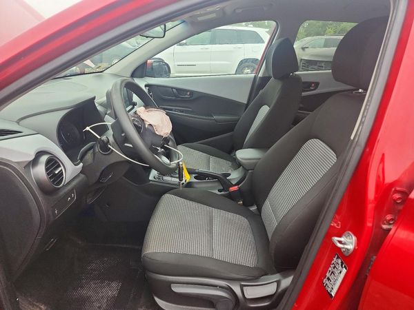 2020 HYUNDAI KONA SE