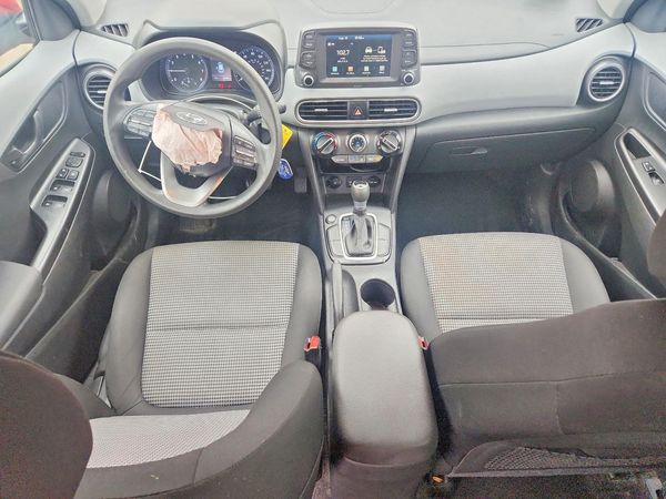 2020 HYUNDAI KONA SE