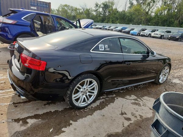 2015 AUDI S5 quattro Plus