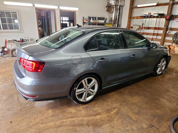 2017 VOLKSWAGEN JETTA GLI
