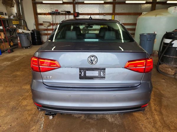 2017 VOLKSWAGEN JETTA GLI
