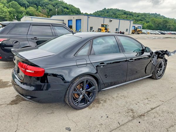 2015 AUDI A4
