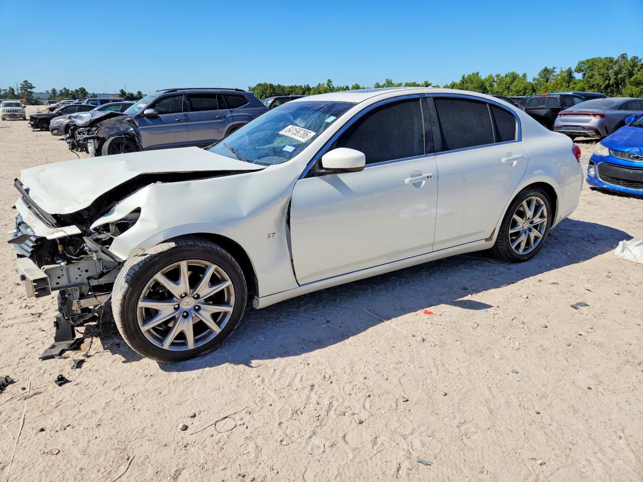 2015 INFINITI Q40