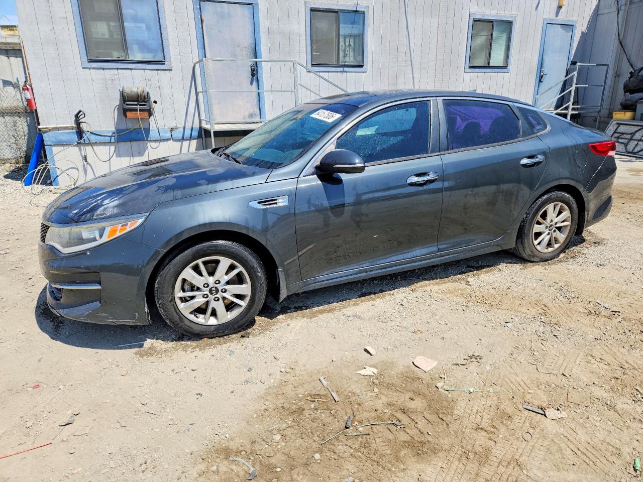 2016 KIA OPTIMA GL