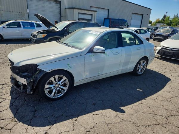 2012 MERCEDES-BENZ C C300 4-MATIC