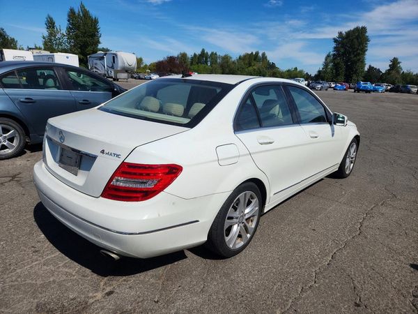2012 MERCEDES-BENZ C C300 4-MATIC