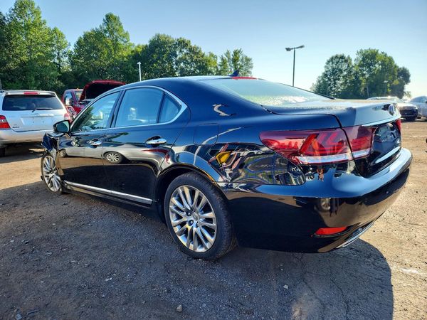 2013 LEXUS LS 460