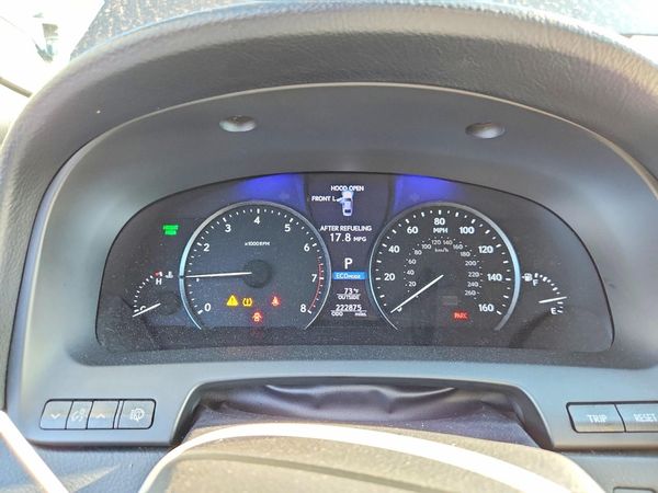 2013 LEXUS LS 460
