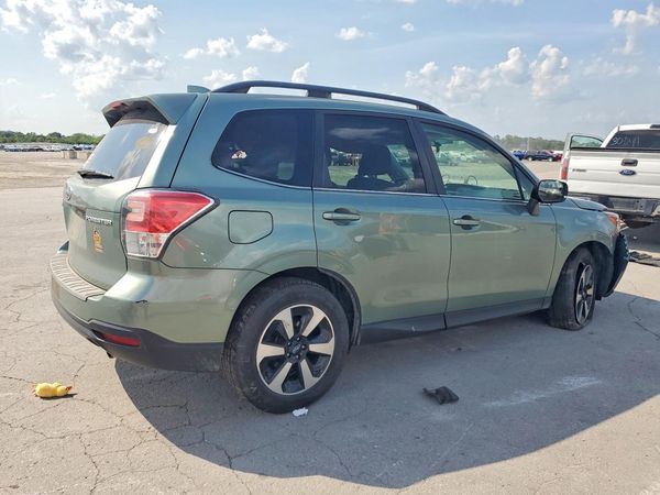 2018 SUBARU FORESTER Limited