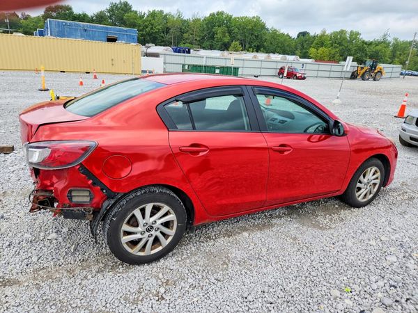 2013 MAZDA 3 Touring/GS