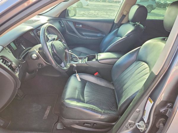 2016 INFINITI QX50