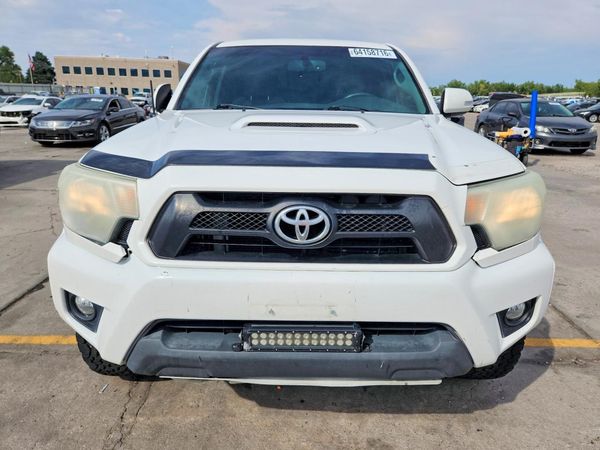 2013 TOYOTA TACOMA Delux