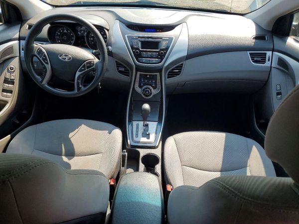 2013 HYUNDAI ELANTRA — CKPT
