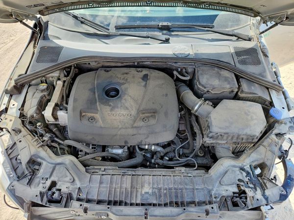 2017 VOLVO S60 Dynamic