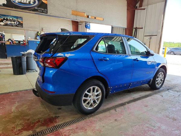 2024 CHEVROLET EQUINOX LS
