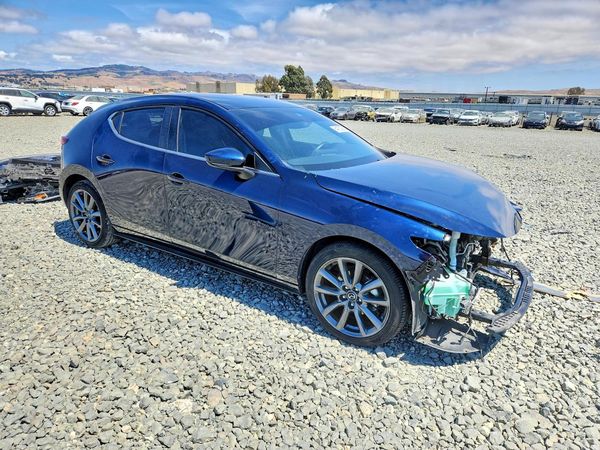 2022 MAZDA 3