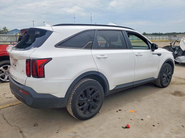 2021 KIA SORENTO