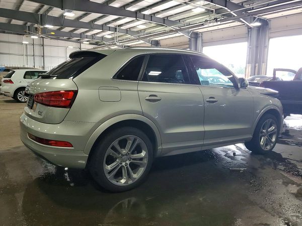2017 AUDI Q3