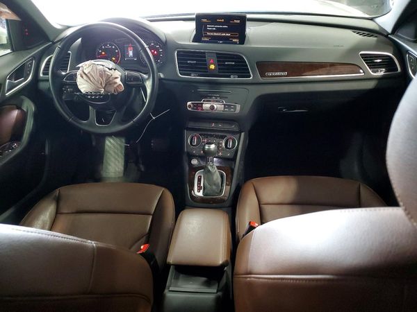 2017 AUDI Q3