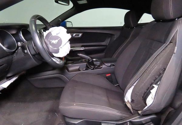 2018 FORD MUSTANG I4 Coupe