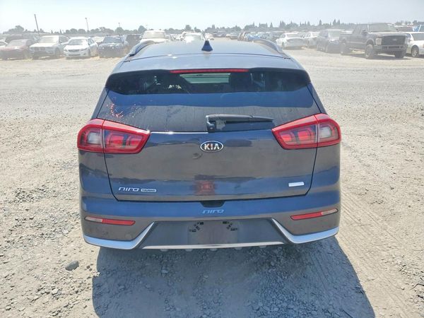 2018 KIA NIRO