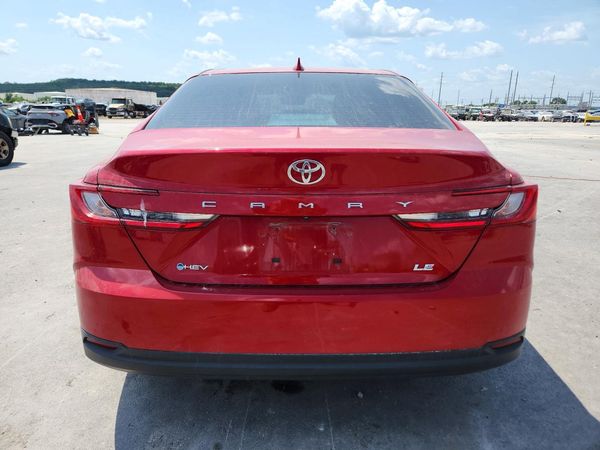 2025 TOYOTA CAMRY