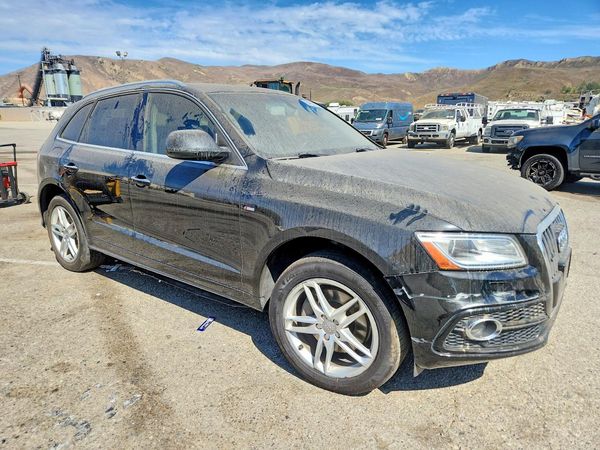2016 AUDI Q5 — Passenger 3/4