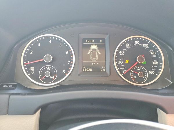 2017 VOLKSWAGEN TIGUAN S, Limited
