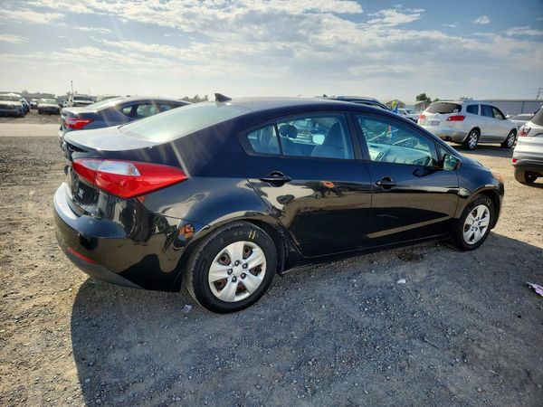 2014 KIA FORTE LX