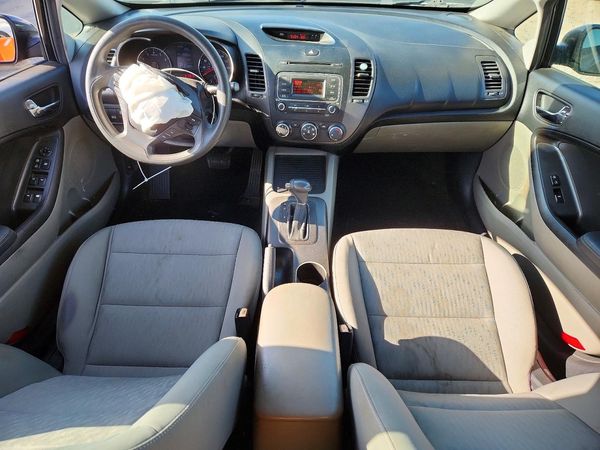 2014 KIA FORTE LX