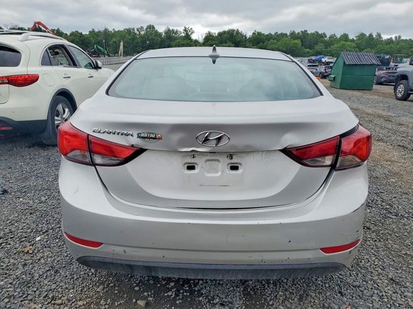 2015 HYUNDAI ELANTRA
