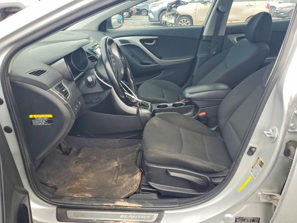 2015 HYUNDAI ELANTRA