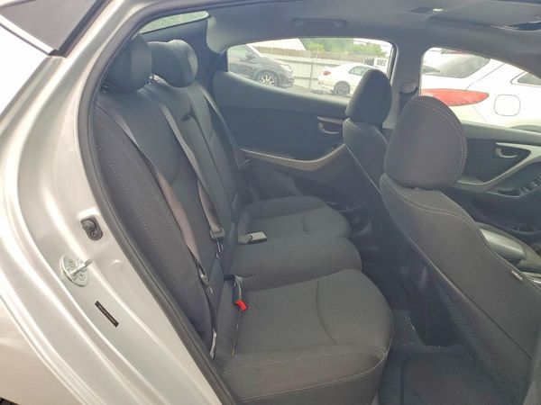 2015 HYUNDAI ELANTRA