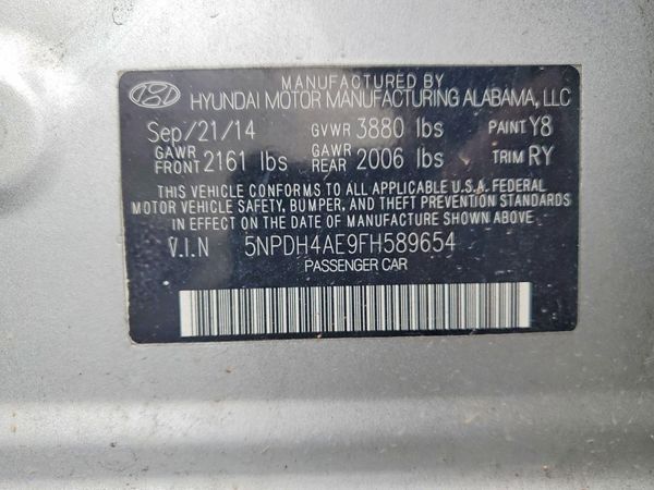 2015 HYUNDAI ELANTRA