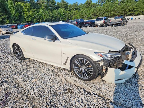 2017 INFINITI Q60